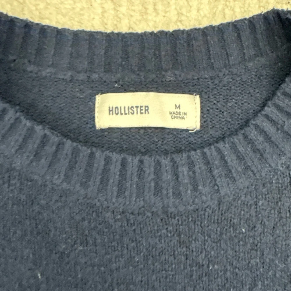 Hollister Navy Sweater with American Flag - Picture 2 of 2
